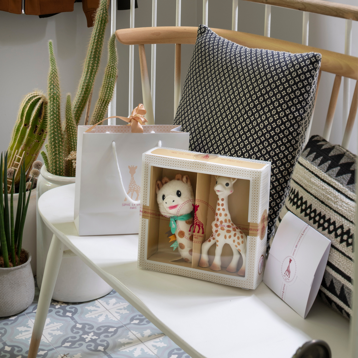 Sophie la girafe Poklon pakiranje Žirafa Sophie i stiskavac