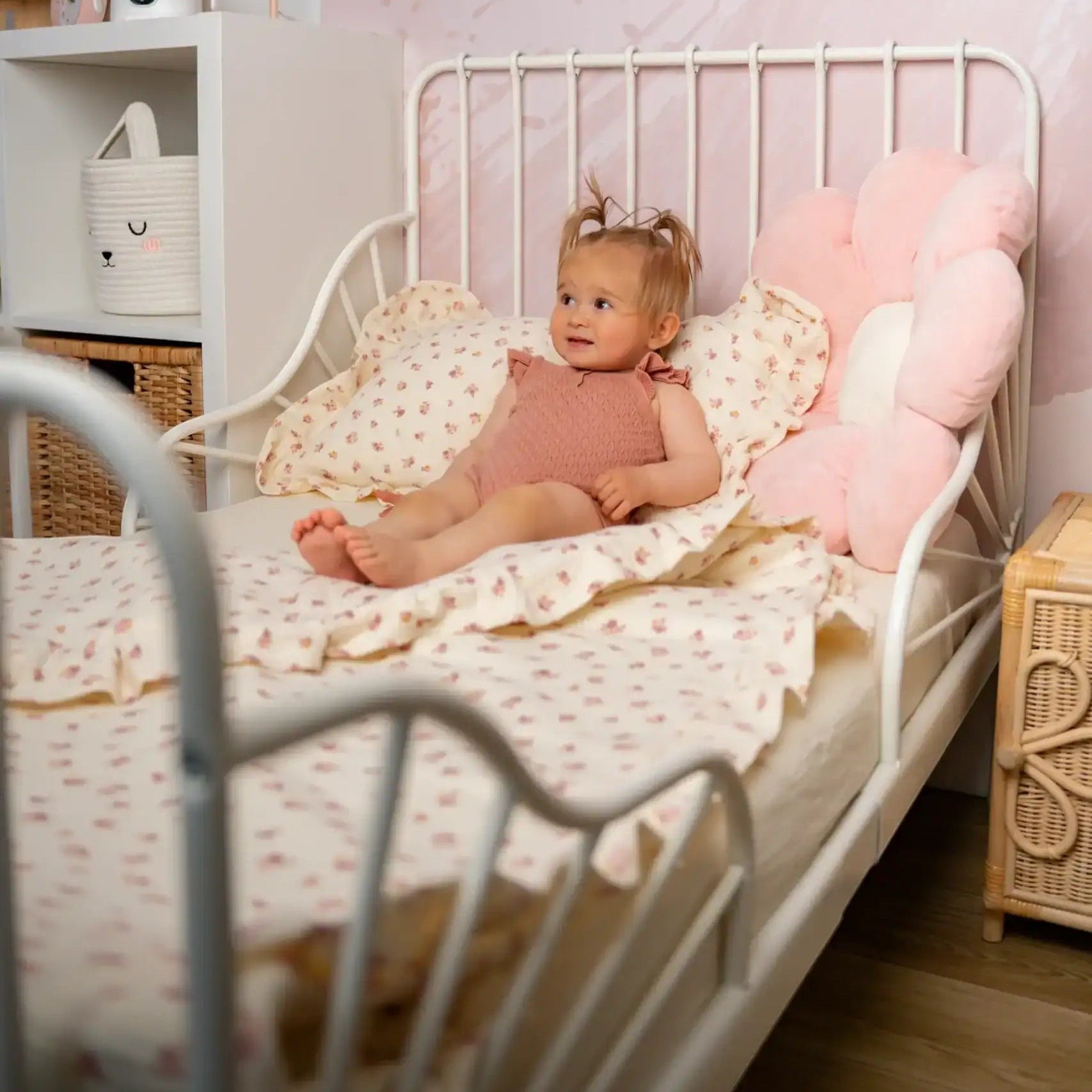 Baby Natur Tetra muslin bedding set with small pink floral print and ruffled edges. 100% organic cotton.