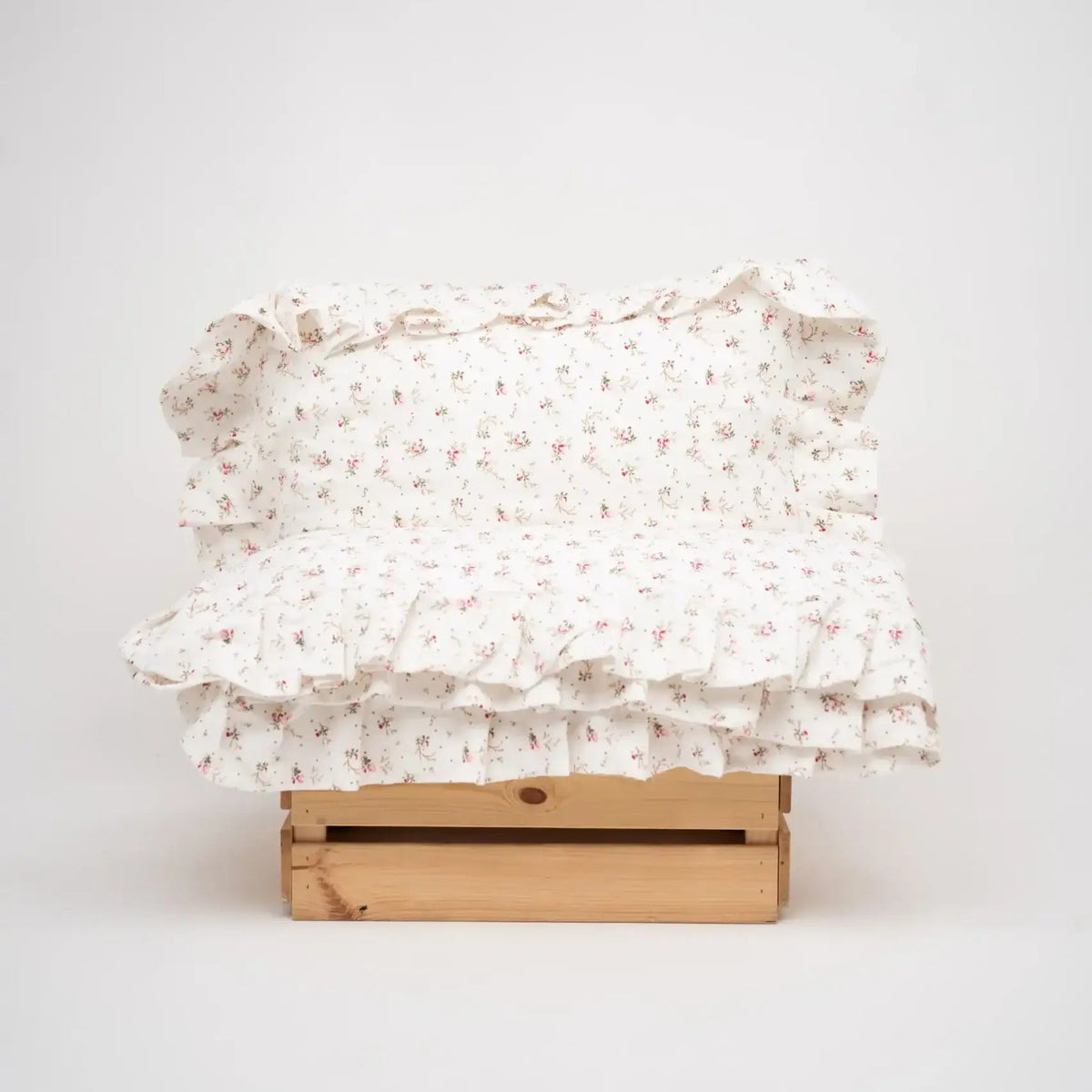 posteljina na volane cvjetici